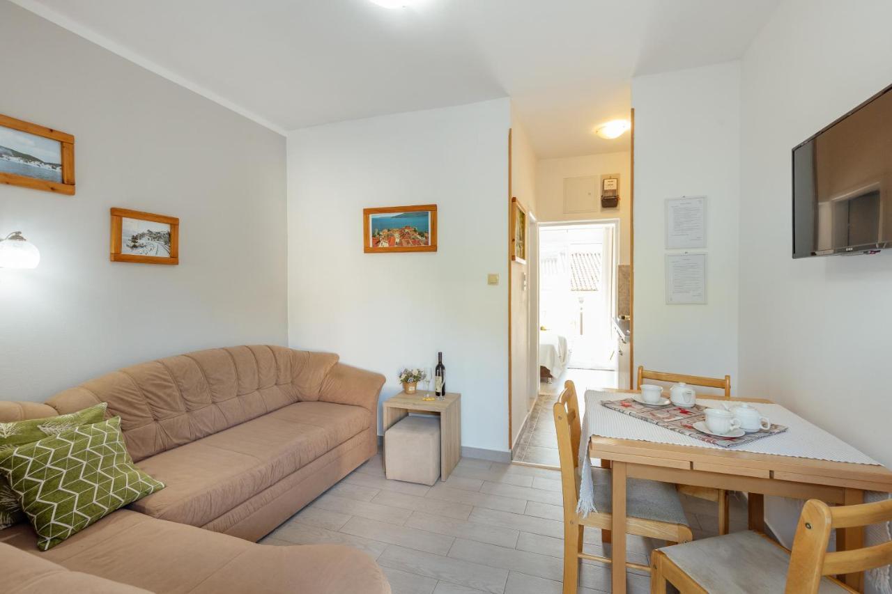 Apartmani Vico Herceg Novi Exterior foto